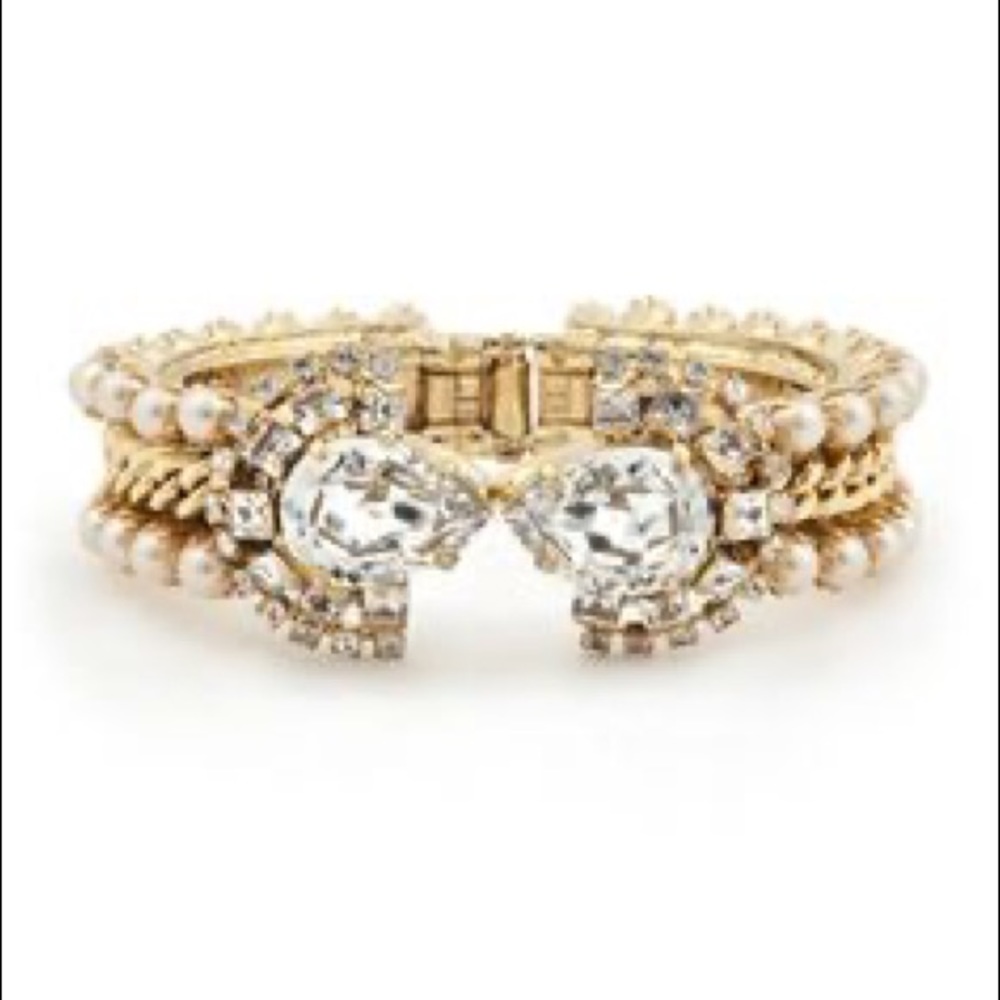 Rodrigo Otazu Crystal Pearl Chain Cuff from Sex in the City 2 - Picture 2 of 7